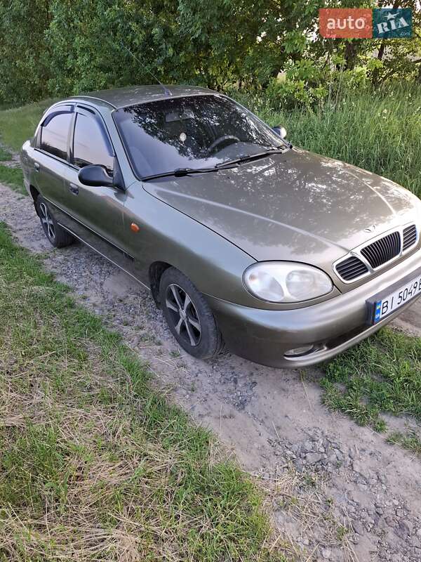 Седан Daewoo Lanos 2003 в Полтаве