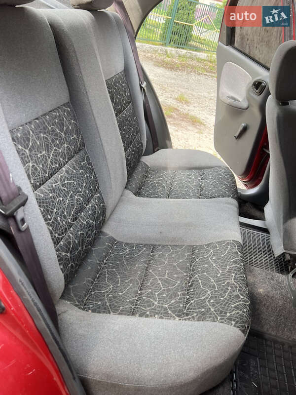 Седан Daewoo Lanos 2008 в Борщеве