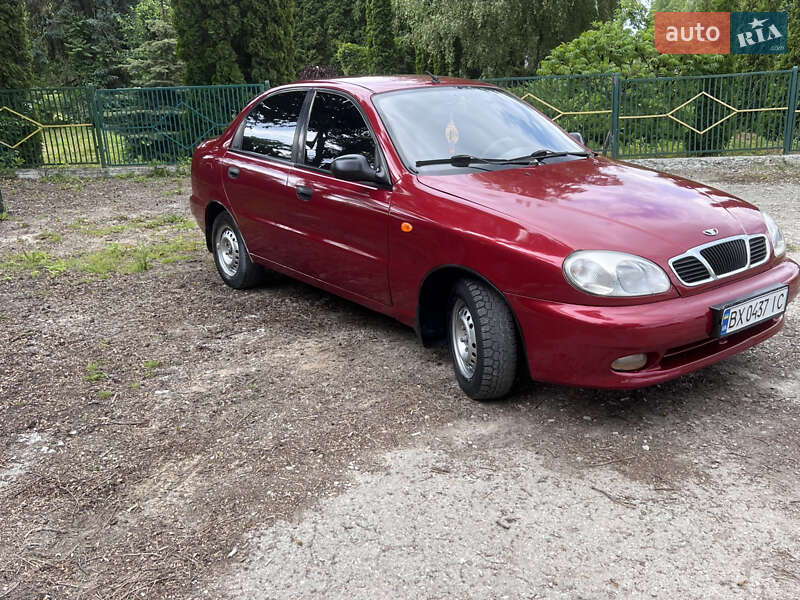 Седан Daewoo Lanos 2008 в Борщеве