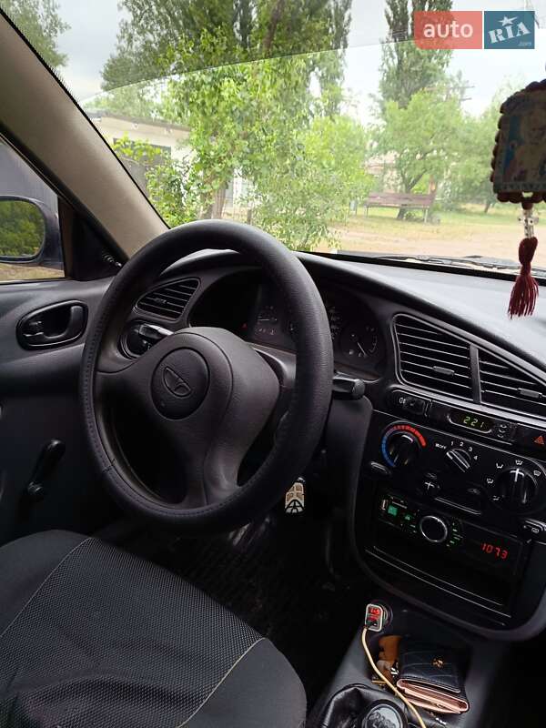 Седан Daewoo Lanos 2005 в Днепре