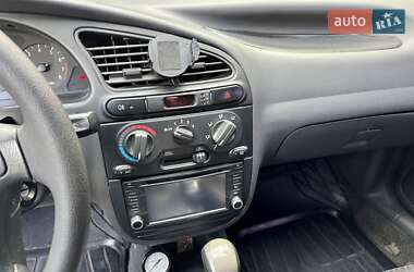 Хэтчбек Daewoo Lanos 2012 в 