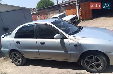 Седан Daewoo Lanos 2004 в 