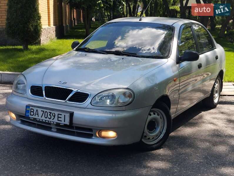 Седан Daewoo Lanos 2008 в 
