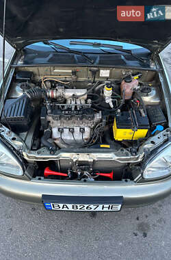 Седан Daewoo Lanos 2003 в 