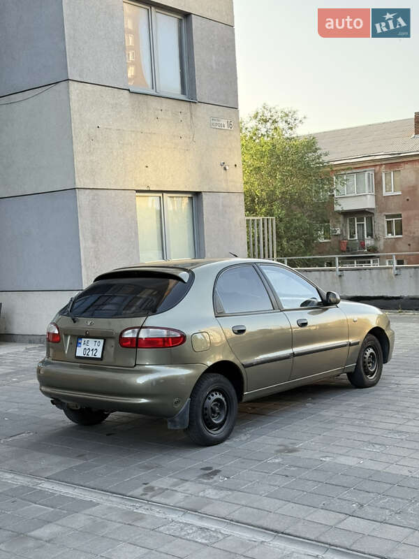 Хэтчбек Daewoo Lanos 2004 в Днепре