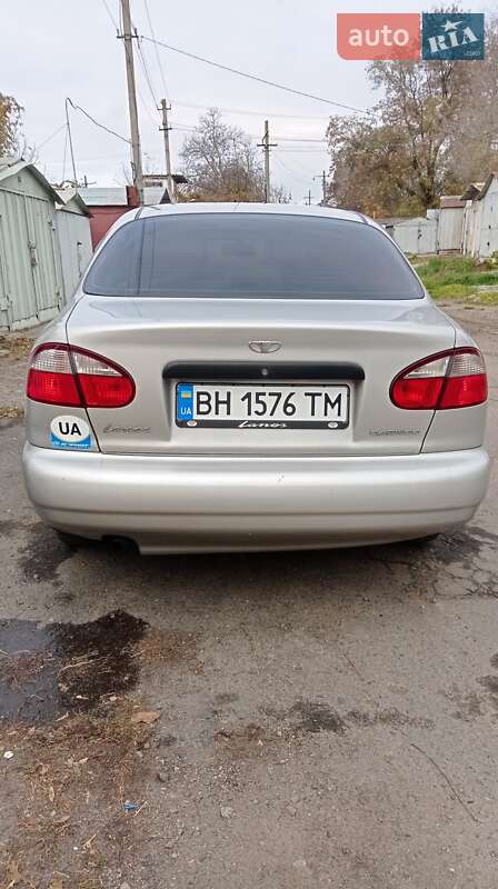 Седан Daewoo Lanos 2003 в Одессе