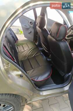 Седан Daewoo Lanos 2005 в 