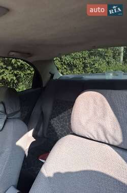 Седан Daewoo Lanos 2003 в Рахові