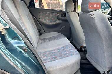 Седан Daewoo Lanos 2002 в 