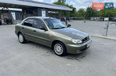 Седан Daewoo Lanos 2003 в 