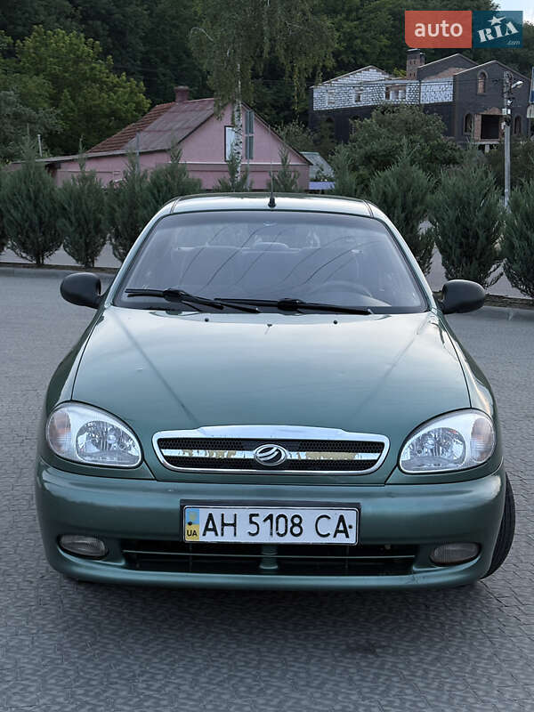 Седан Daewoo Lanos 2009 в Полтаві