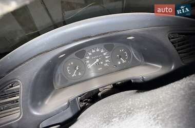 Седан Daewoo Lanos 2002 в 