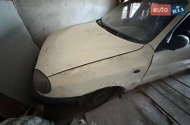 Седан Daewoo Lanos 2002 в 