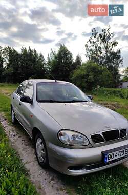Седан Daewoo Lanos 2004 в Кременці