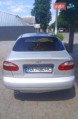 Седан Daewoo Lanos 2002 в 