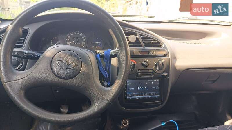 Седан Daewoo Lanos 2003 в Измаиле