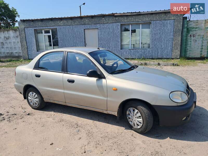 Седан Daewoo Lanos 2008 в Шевченкове
