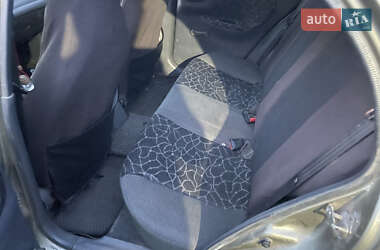 Седан Daewoo Lanos 2004 в 