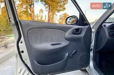 Седан Daewoo Lanos 2004 в 