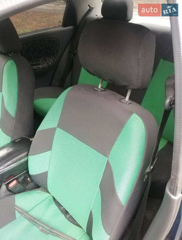 Седан Daewoo Lanos 2003 в Николаеве