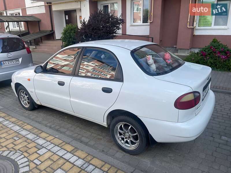 Седан Daewoo Lanos 2008 в 