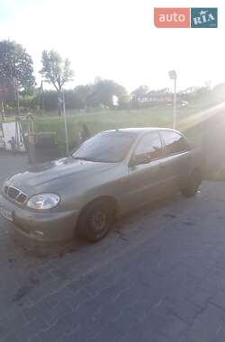 Седан Daewoo Lanos 2002 в 