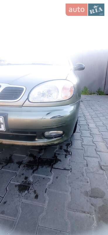Седан Daewoo Lanos 2002 в Каменском