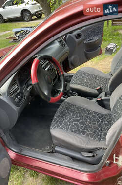 Седан Daewoo Lanos 2002 в 