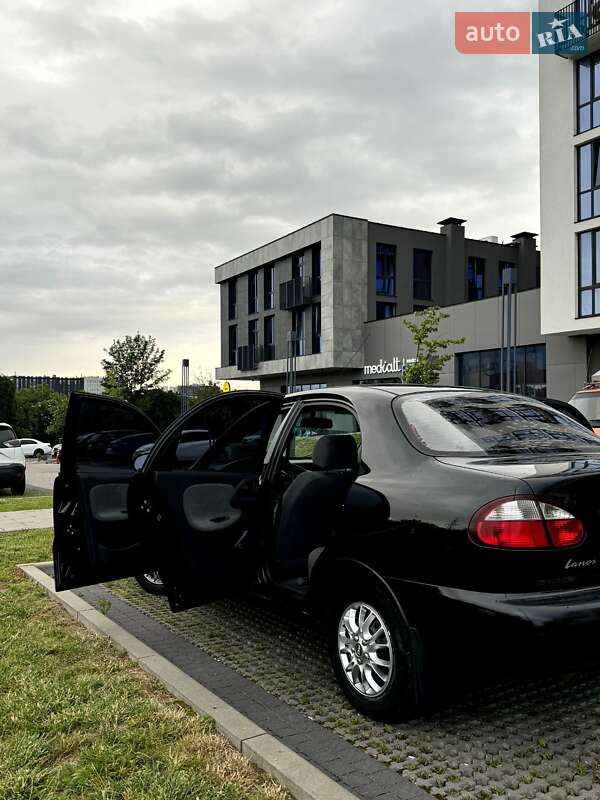 Седан Daewoo Lanos 2008 в Львове