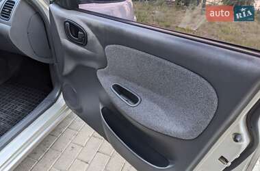 Седан Daewoo Lanos 2005 в 