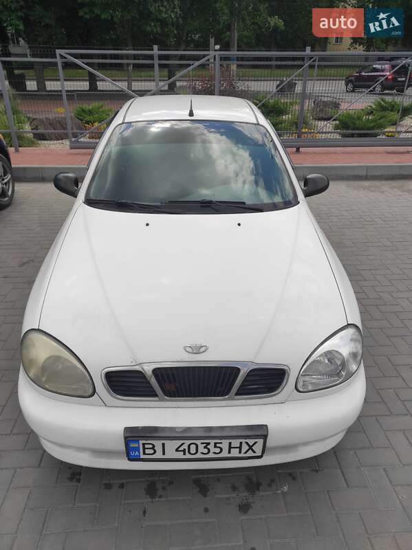Седан Daewoo Lanos 2003 в Кременчуге