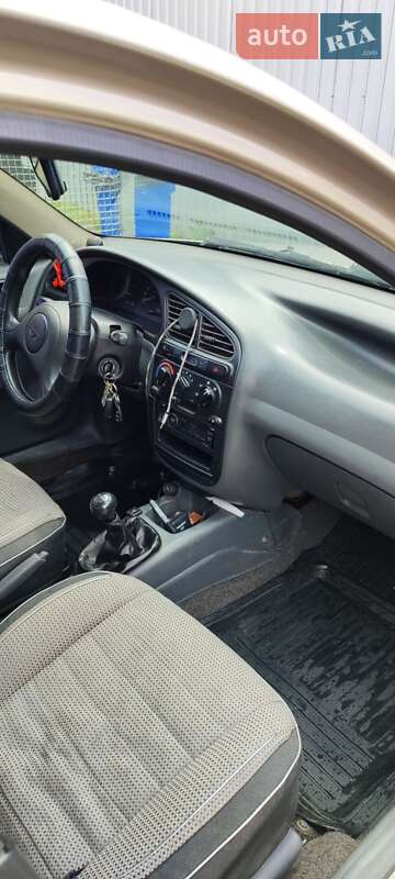 Седан Daewoo Lanos 2008 в Черкасах
