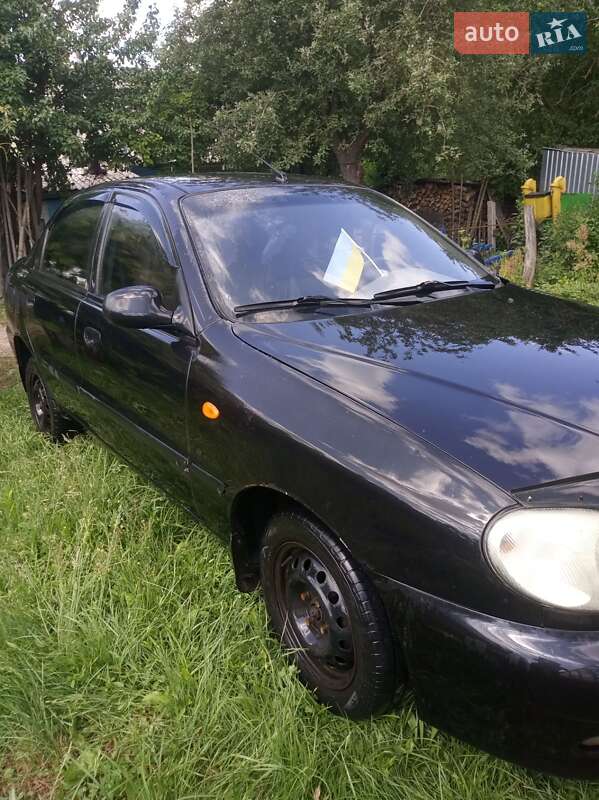 Седан Daewoo Lanos 2006 в Деражне