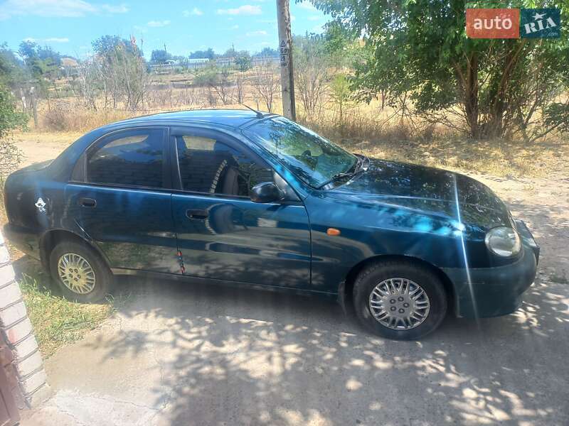 Седан Daewoo Lanos 2005 в Николаеве