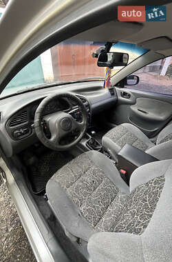 Седан Daewoo Lanos 2004 в 