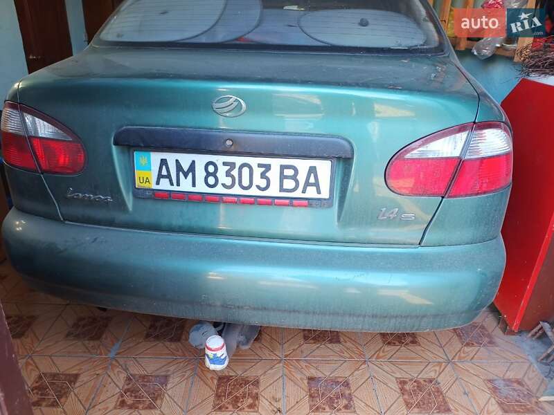 Седан Daewoo Lanos 2009 в Житомире