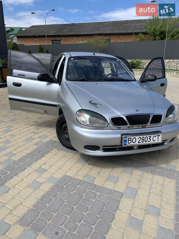 Седан Daewoo Lanos 2004 в Тернополе