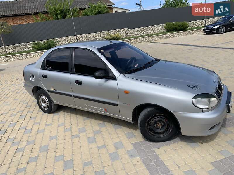 Седан Daewoo Lanos 2004 в Тернополе