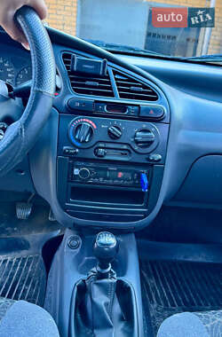 Седан Daewoo Lanos 2004 в 