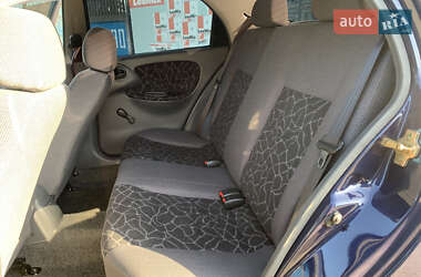 Седан Daewoo Lanos 2004 в 