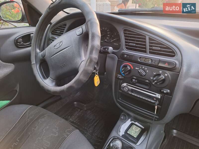 Седан Daewoo Lanos 2008 в Дунаївцях