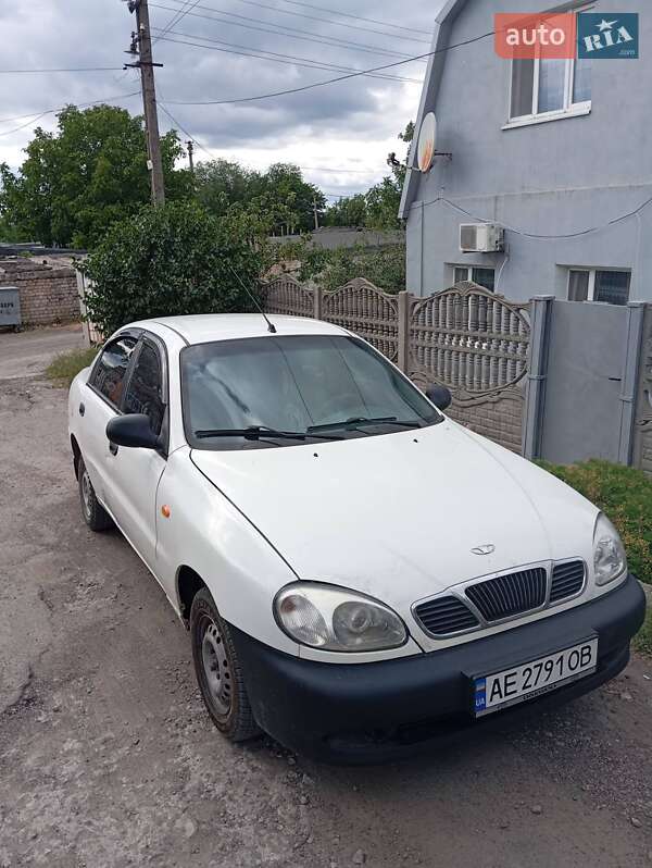 Седан Daewoo Lanos 2008 в Днепре