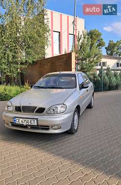 Седан Daewoo Lanos 2003 в Чернівцях