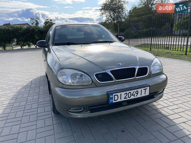 Седан Daewoo Lanos 2002 в Близнюках