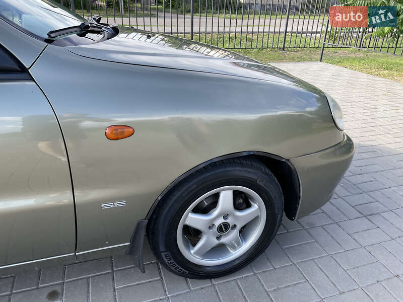 Седан Daewoo Lanos 2002 в Близнюках