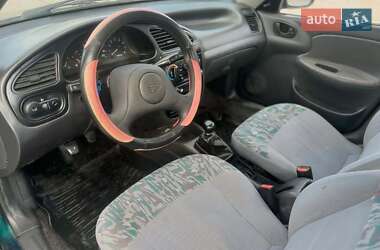 Седан Daewoo Lanos 1998 в 