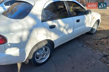 Седан Daewoo Lanos 2008 в 