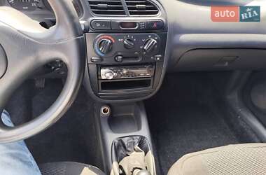 Седан Daewoo Lanos 2003 в 