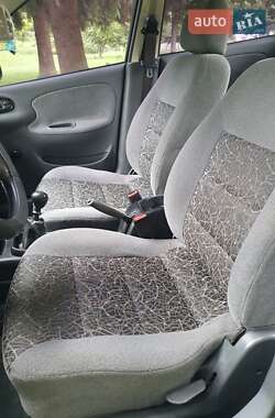 Седан Daewoo Lanos 2005 в 