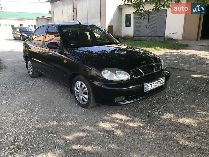 Седан Daewoo Lanos 2008 в Гусятині